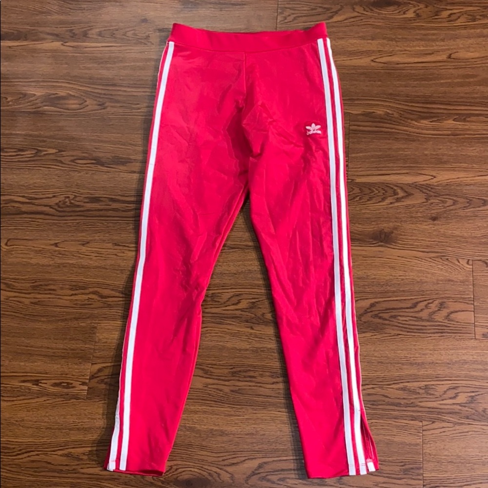 🔴 SALE! NWOT Adidas leggings